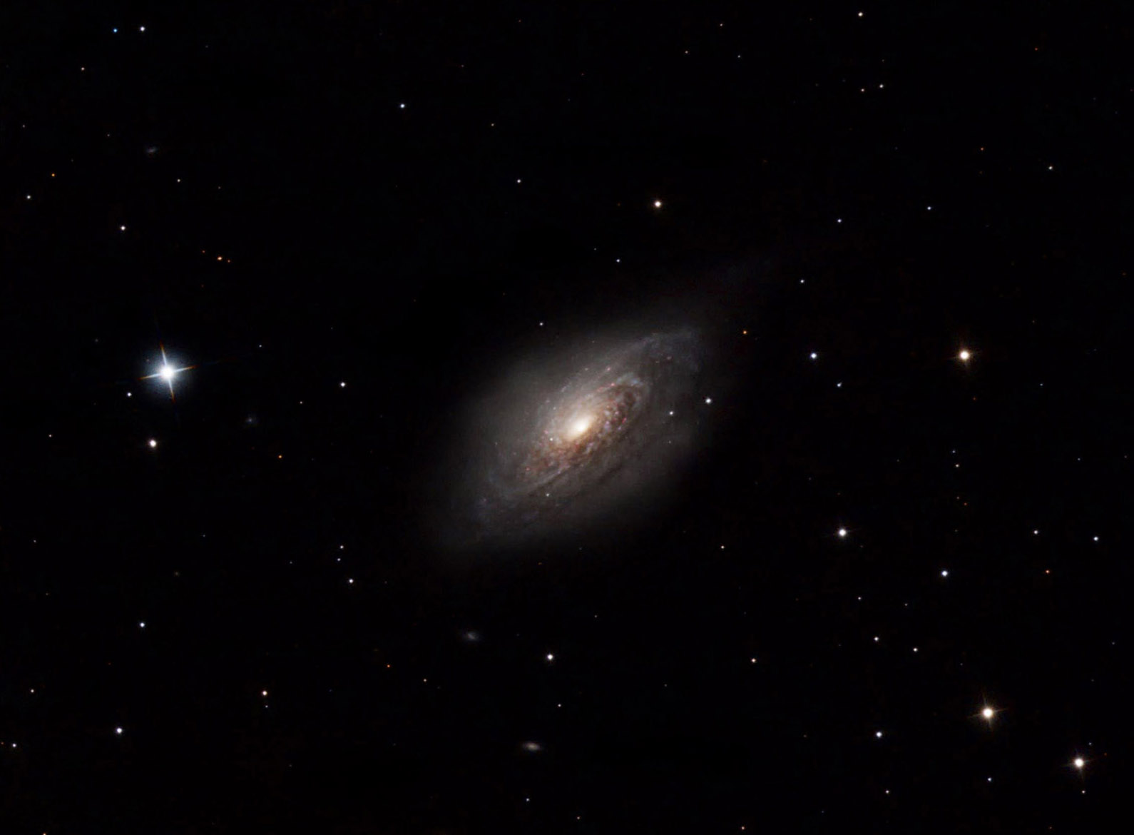 NGC 3521