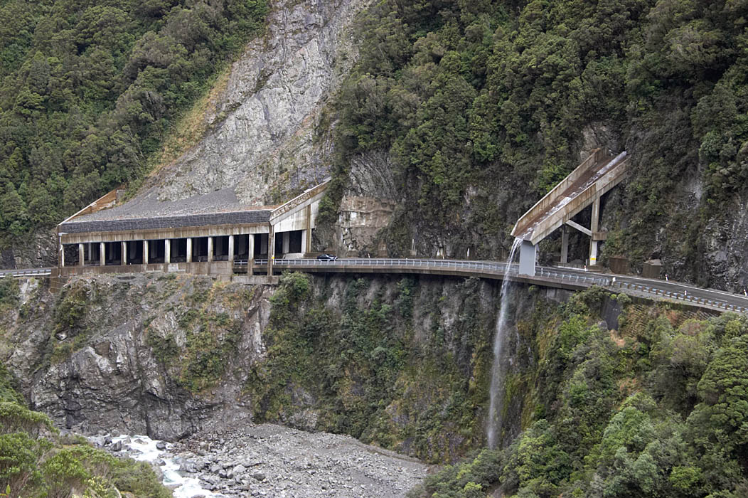 nz_arthurspass_c9673