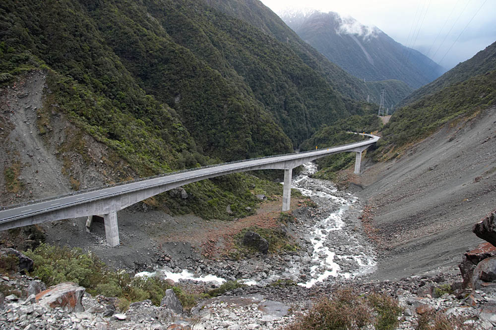nz_arthurspass_c9675