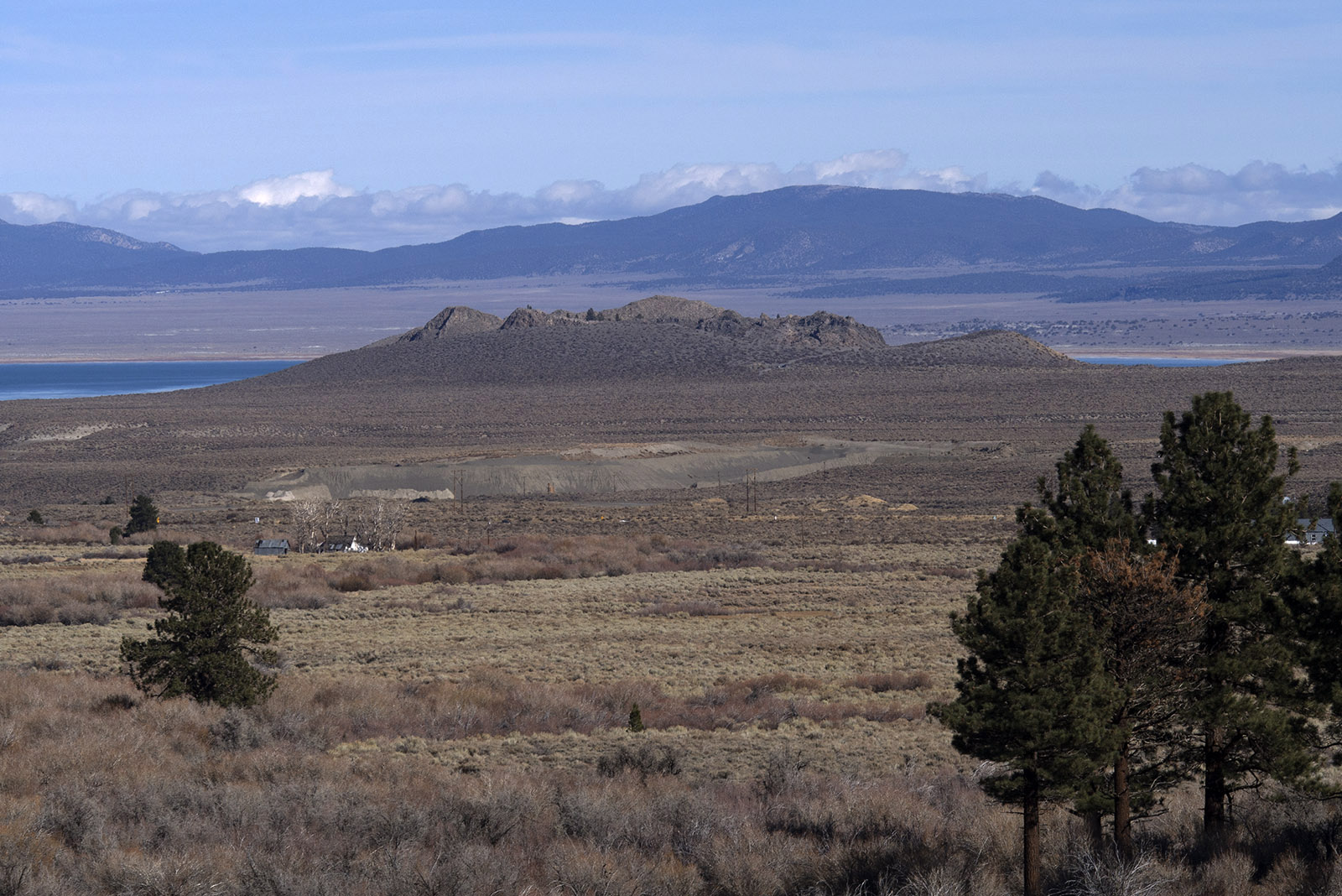 Panum Crater is one of the newest of the Mono Dome craters having last erupted explosively 650 years ago. I visited it and hiked into the top of the plugged crater.