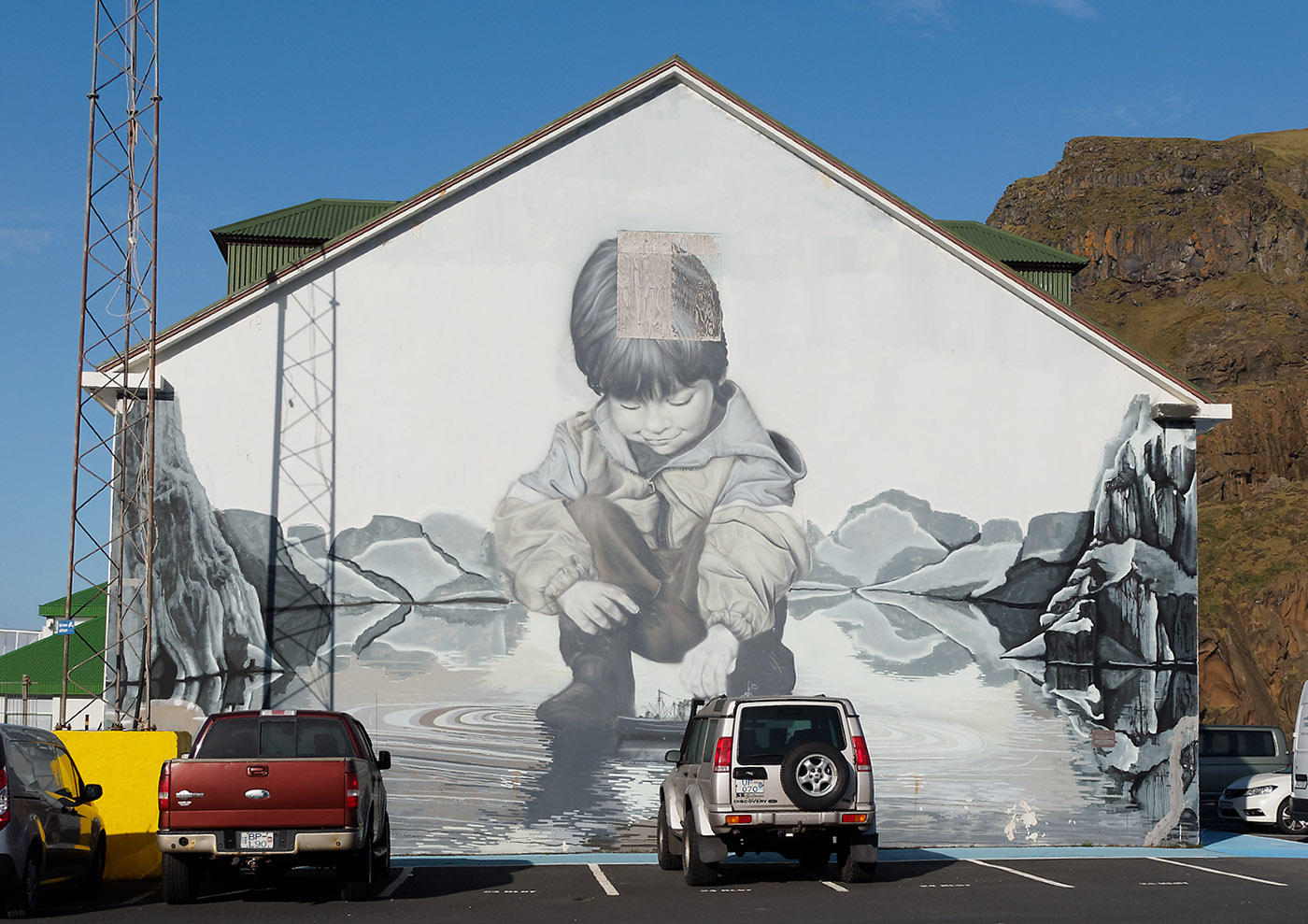 Mural in Vestmannaeyjabaer.