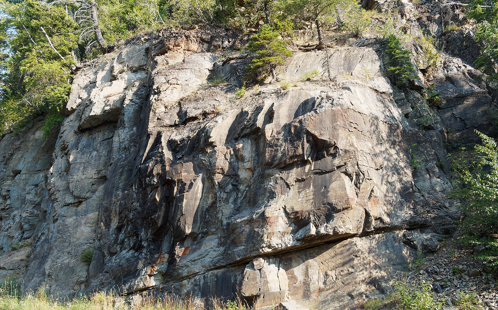Empire formation is composed of argillite, siltite and dolomite.