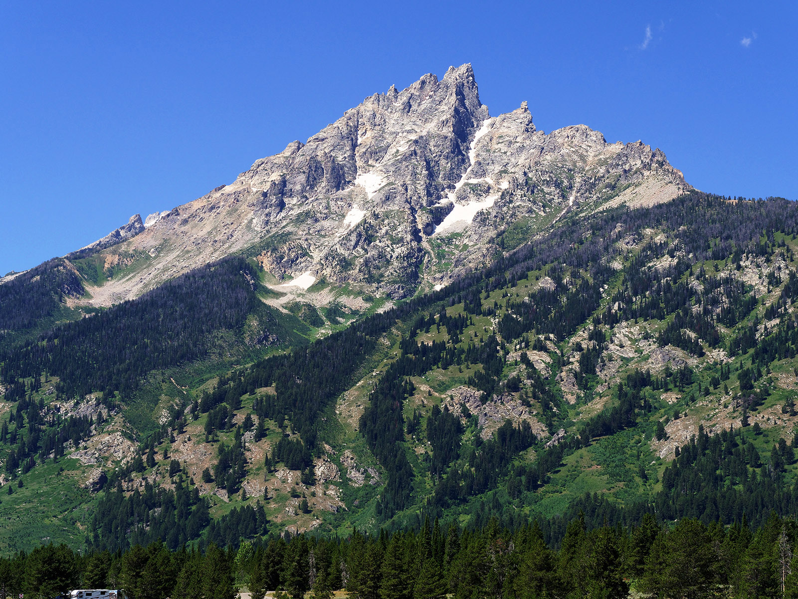 Teewinot Mountain.